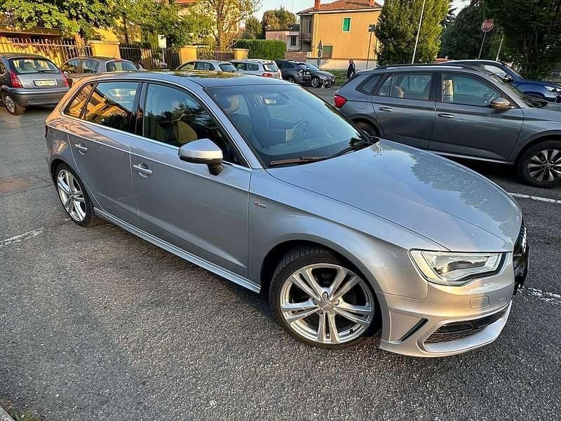 Usata Audi A3 S-Line 150 CV (110 kW) 2015 Grigio Berlina