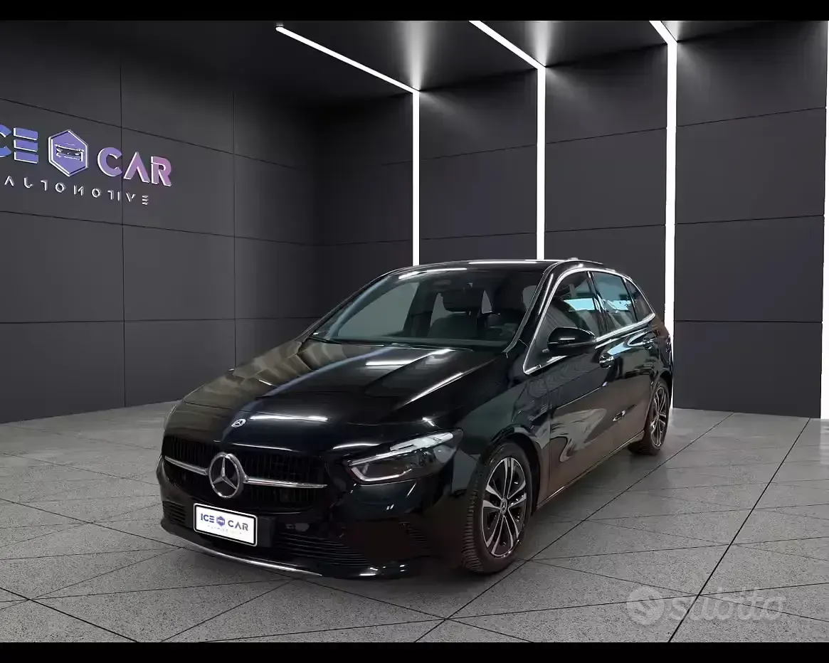Occasion Mercedes B180 Progressive 116 ch (85 kW) 2024 Noir Monospace
