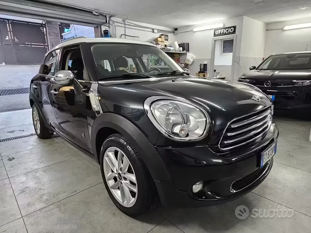 Usata Mini Countryman 111 CV (81 kW) 2015 Nero SUV