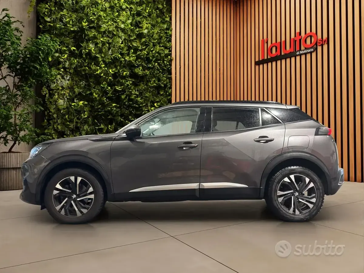 Usata Peugeot 2008 Allure 131 CV (96 kW) 2020 Grigio SUV