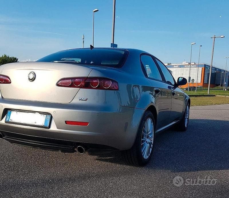 Usata Alfa Romeo 159 200 CV (147 kW) 2009 Berlina