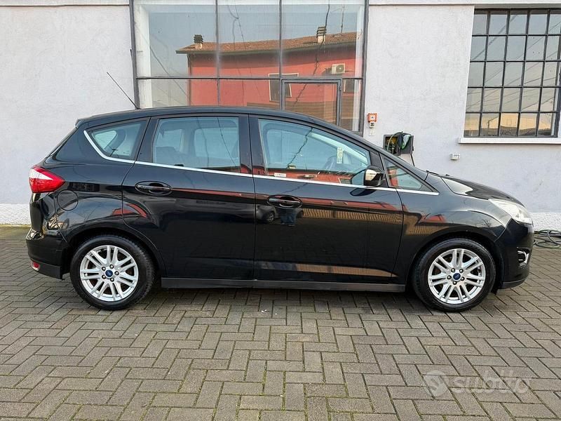 Usata Ford C-MAX Titanium 116 CV (85 kW) 2015 Nero Monovolume