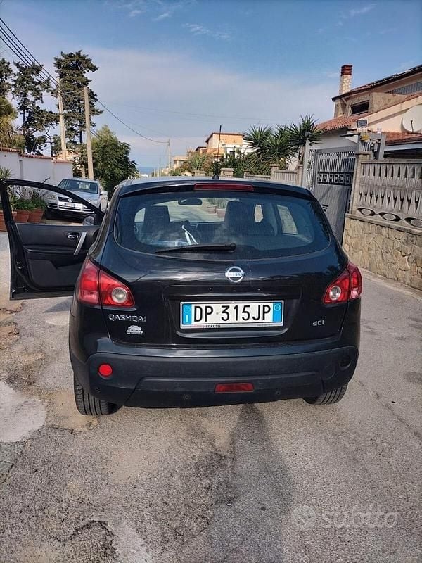 Usata Nissan Qashqai Tekna 103 CV (75 kW) 2008 Nero SUV
