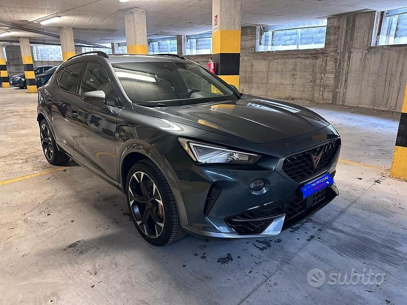 Grigio Usata 2022 Cupra Formentor VZ SUV | 26.990 € (Buon prezzo) - Immagine 1/4
