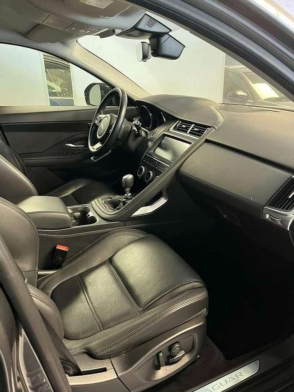 Usata Jaguar E-Pace 150 CV (110 kW) 2020 Grigio SUV