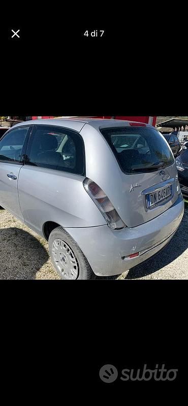 Usata Lancia Ypsilon 2008 Grigio Utilitaria