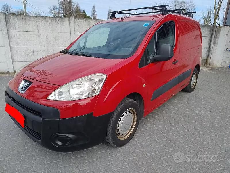 Usata Peugeot Partner 100 CV (73 kW) 2011 Monovolume