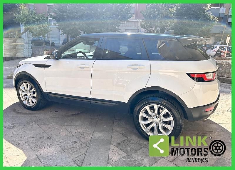 Usata Land Rover Range Rover evoque SE 150 CV (110 kW) 2019 Bianco SUV