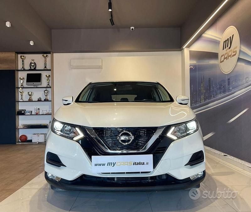 Bianco Usata 2017 Nissan Qashqai Tekna SUV | 11.900 € (Buon prezzo) - Immagine 1/4