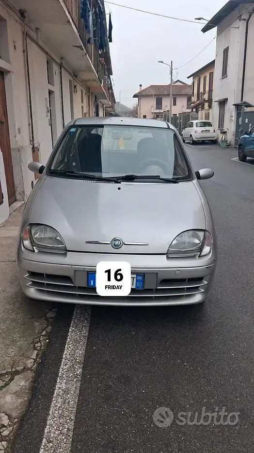 Usata Fiat 600 54 CV (39 kW) 2006 Grigio Utilitaria