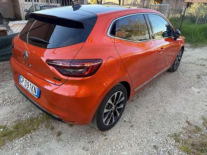 Usata Renault Clio V Techno 143 CV (105 kW) 2023 Berlina