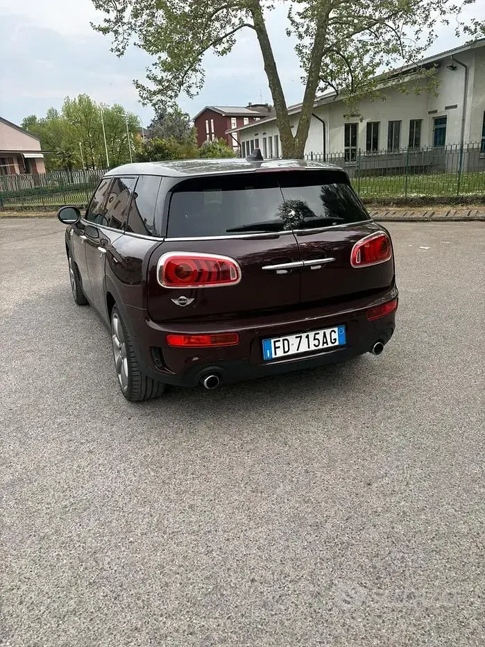 Usata VW Golf V 140 CV (102 kW) 2007 Marrone Berlina
