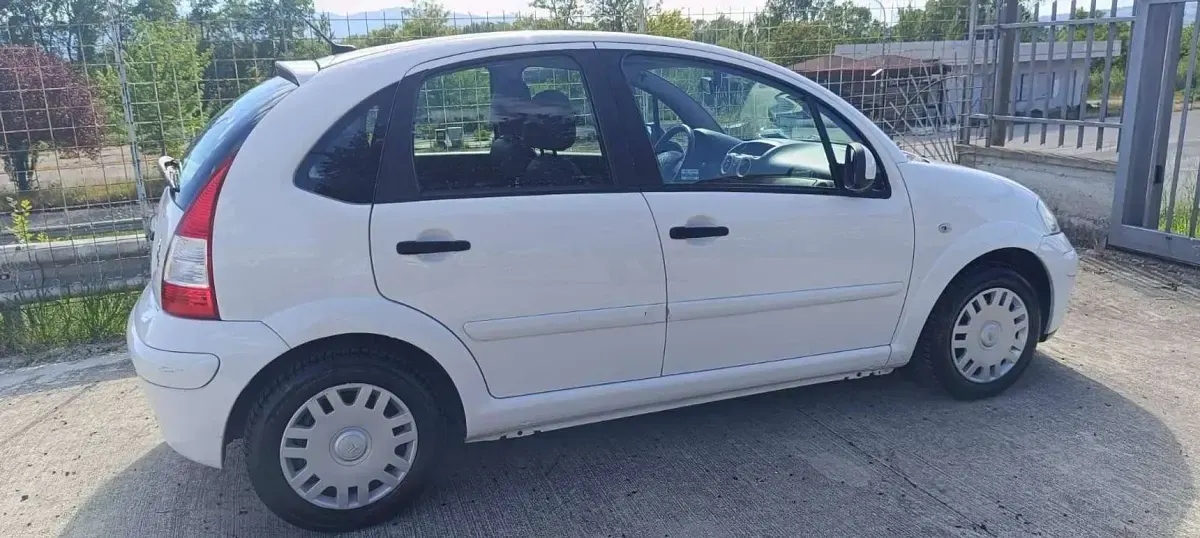Usata Citroën C3 60 CV (44 kW) 2009 Bianco Berlina