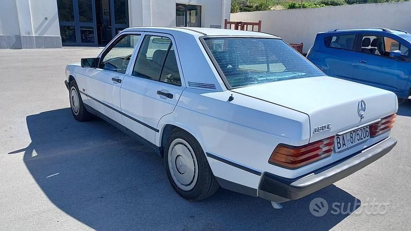 Usata Mercedes 190 1986 Bianco Berlina