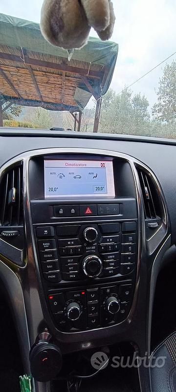 Usata Opel Astra 125 CV (91 kW) 2012 Grigio Station wagon