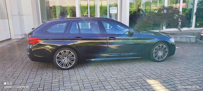 Usata BMW 520 M Sport 190 CV (139 kW) 2020 Blu scuro Station wagon