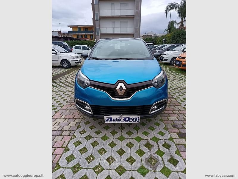 Usata Renault Captur Zen 90 CV (66 kW) 2017 Blu SUV