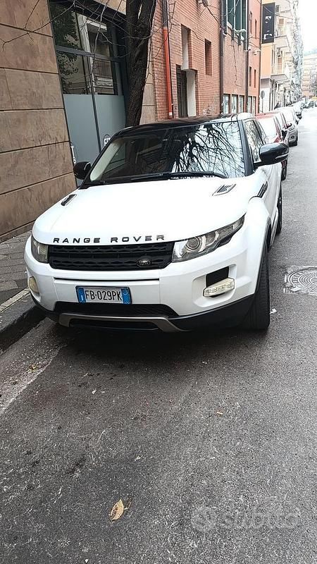Usata Land Rover Range Rover evoque 150 CV (110 kW) 2013 Bianco SUV