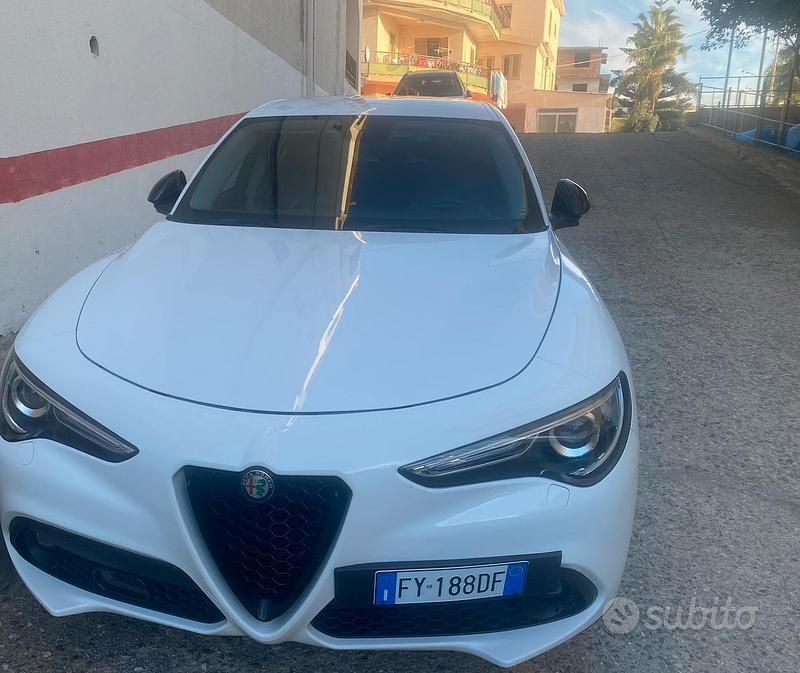 Usata Alfa Romeo Stelvio 2017 Bianco SUV
