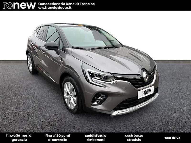 Usata Renault Captur Intens 101 CV (74 kW) 2022 Grigio SUV