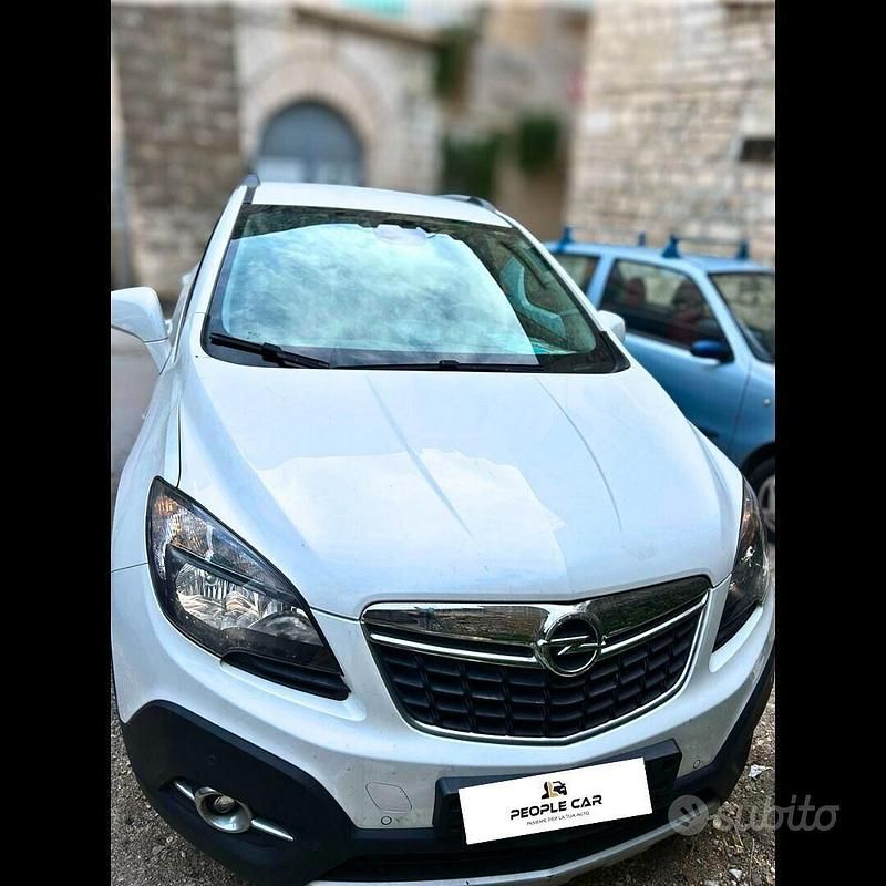 Bianco Usata 2015 Opel Mokka Cosmo SUV | 7700 € (Buon prezzo) - Immagine 1/4