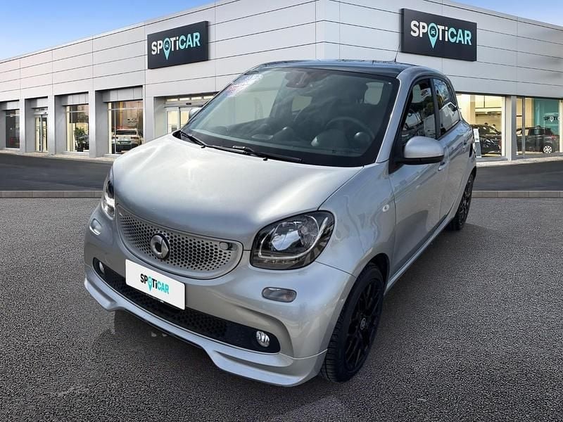 Usata Smart ForFour Passion 90 CV (66 kW) 2019 Grigio Utilitaria