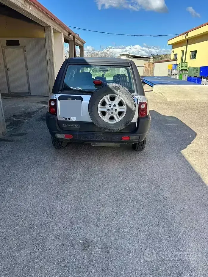Usata Land Rover Freelander 111 CV (81 kW) 2002 SUV