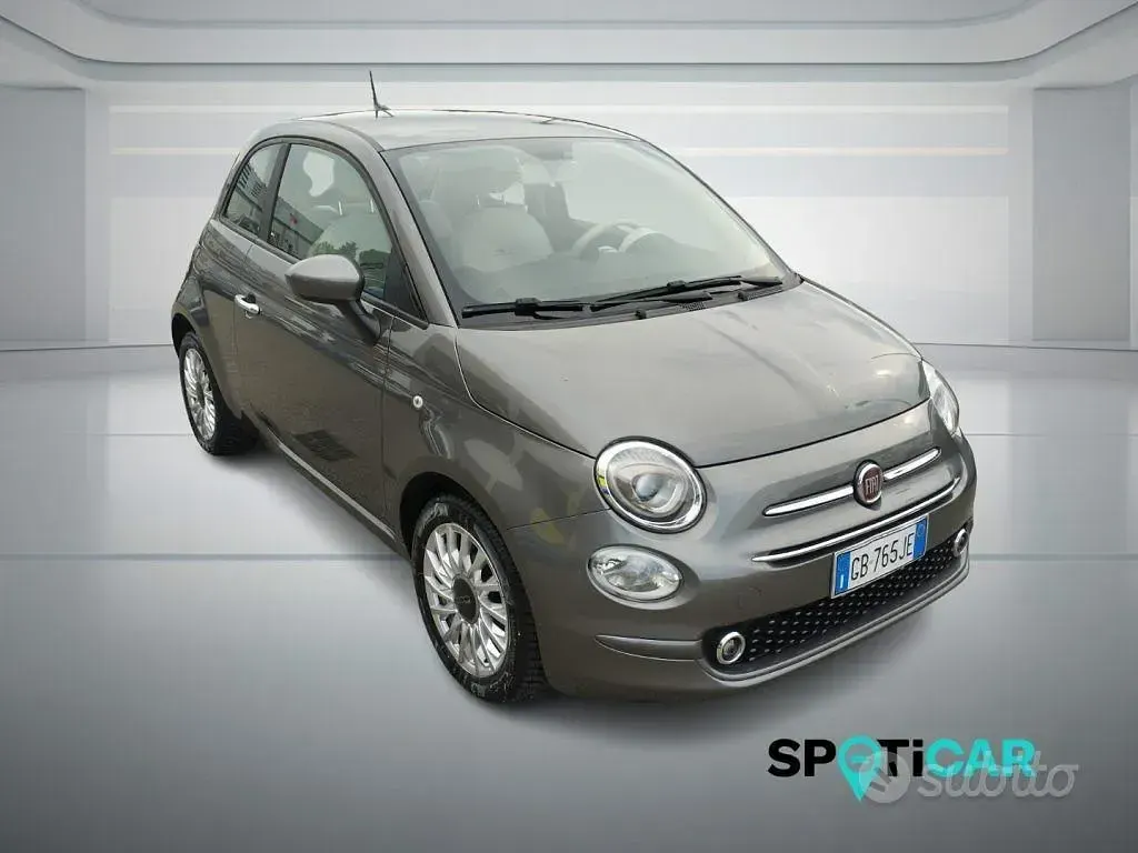 Usado Fiat 500 Lounge 69 CV (50 kW) 2020 Gris Utilitario