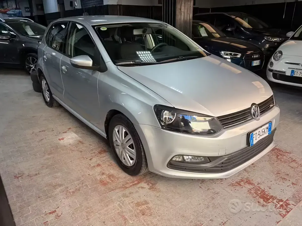 Usata VW Polo Trendline 60 CV (44 kW) 2016 Grigio Berlina