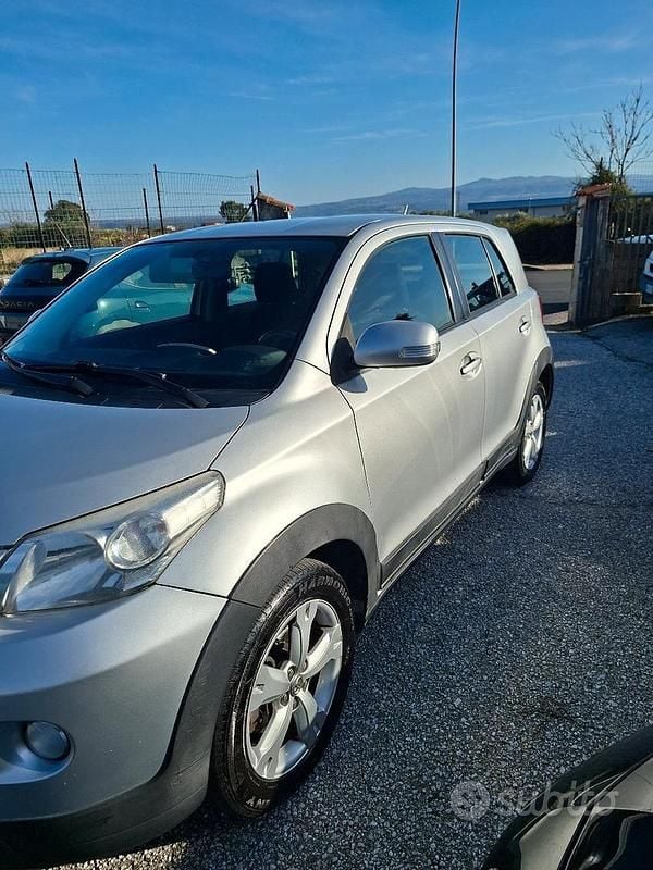 Usata Toyota Urban Cruiser 2010 Grigio Utilitaria