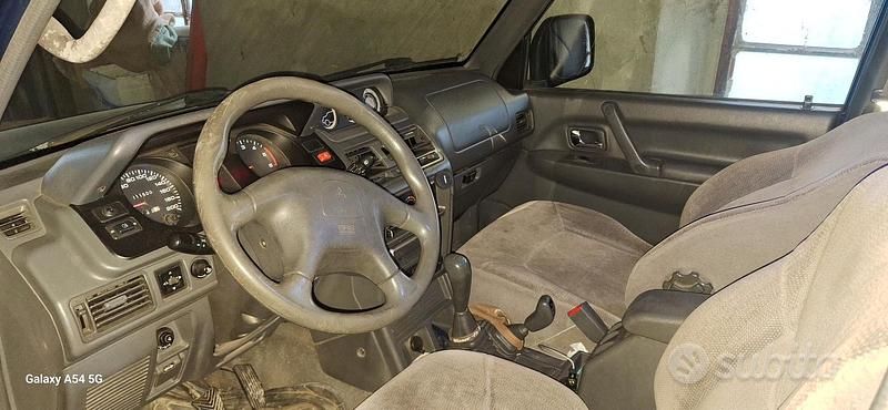 Usata Mitsubishi Pajero 1999 Blu SUV