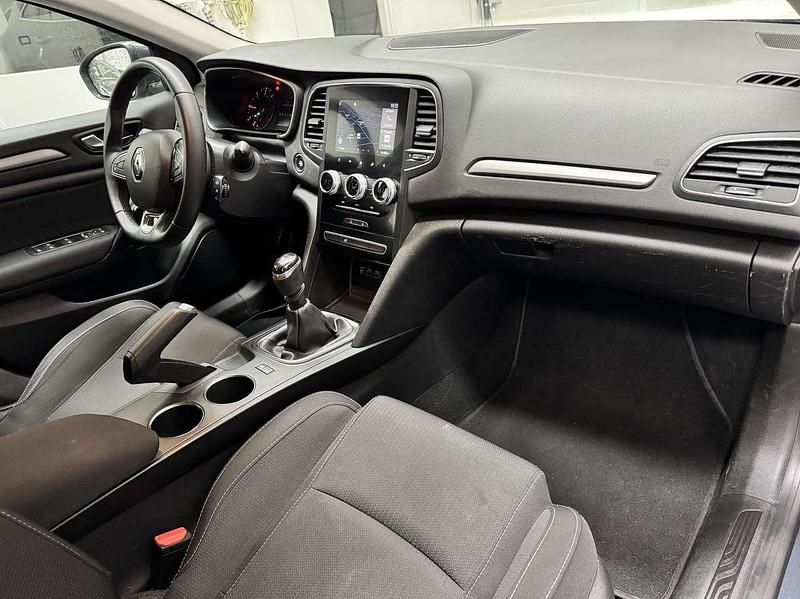 Usata Renault Mégane IV Business 116 CV (85 kW) 2022 Blu/azzurro Station wagon