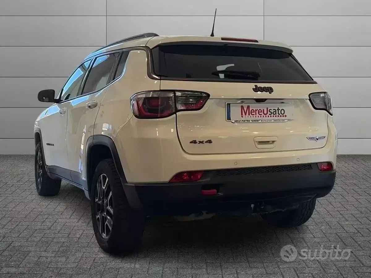 Usata Jeep Compass Trailhawk 170 CV (125 kW) 2018 Bianco SUV