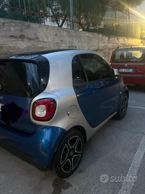 Usata Smart ForTwo Coupé Passion 90 CV (66 kW) 2016 Utilitaria
