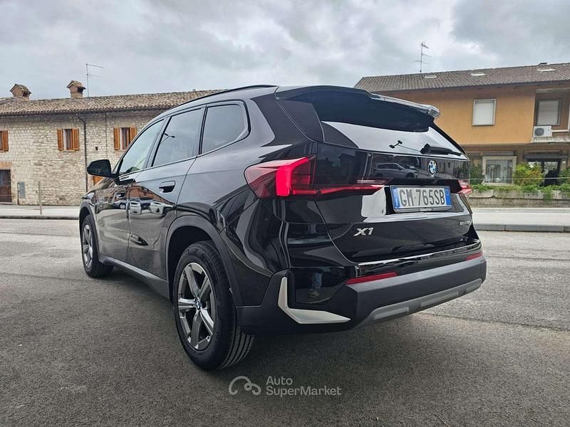 Usata BMW X1 150 CV (110 kW) 2023 Nero pastello SUV