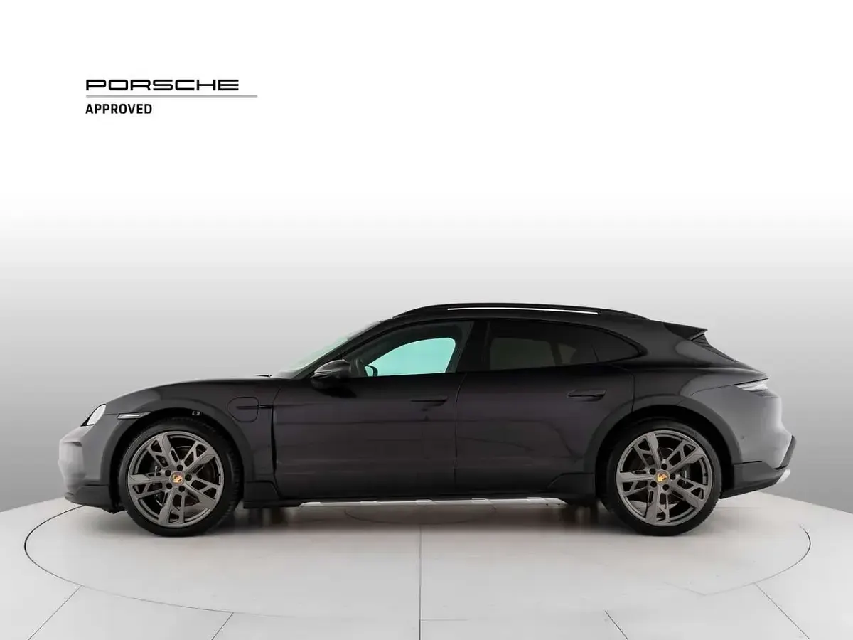 Usata Porsche Taycan 4 Cross Turismo Cross Turismo 163 kW (222 CV) 2026 Grigio vulcano metallizzato Station wagon