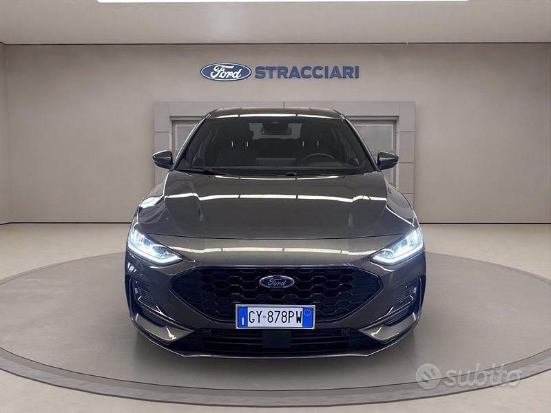 Usata Ford Focus ST-Line 116 CV (85 kW) 2025 Grigio metallizzato Berlina
