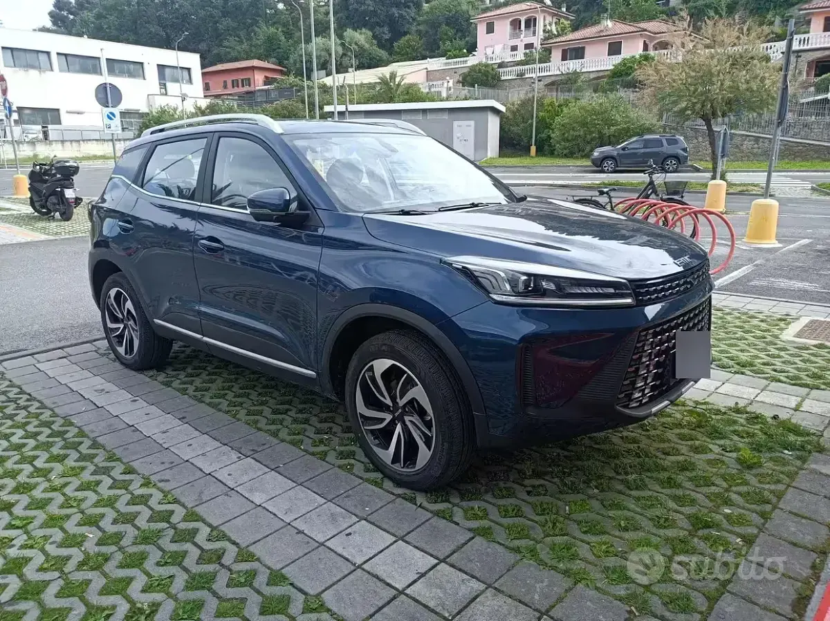 Nuova EMC SEI 113 CV (83 kW) 2025 Blu SUV
