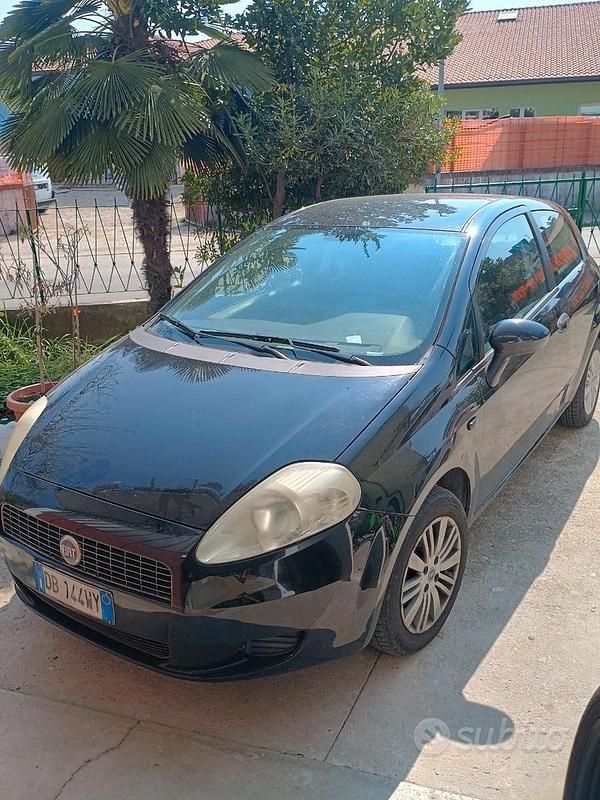 Usata Fiat Grande Punto 2006 Nero Utilitaria