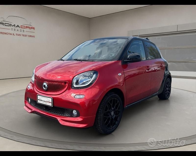 Usado Smart ForFour Brabus 90 CV (66 kW) 2019 Rojo Utilitario