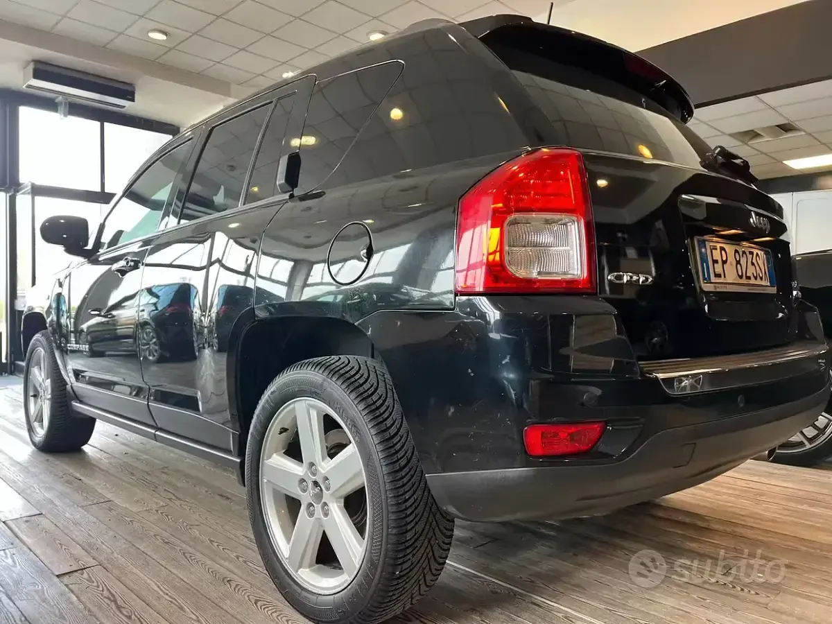 Usata Jeep Compass Limited 136 CV (100 kW) 2013 Nero SUV