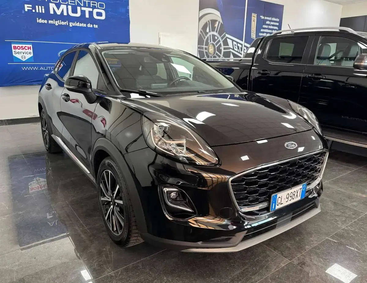 Usata Ford Puma Titanium 125 CV (91 kW) 2023 Agate black SUV