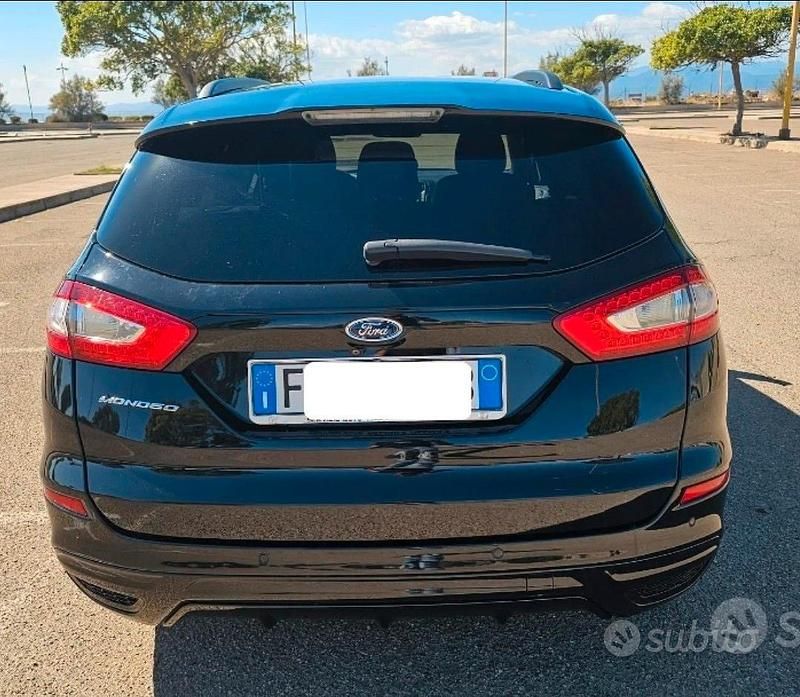 Usata Ford Mondeo ST-Line 150 CV (110 kW) 2018 Nero Station wagon