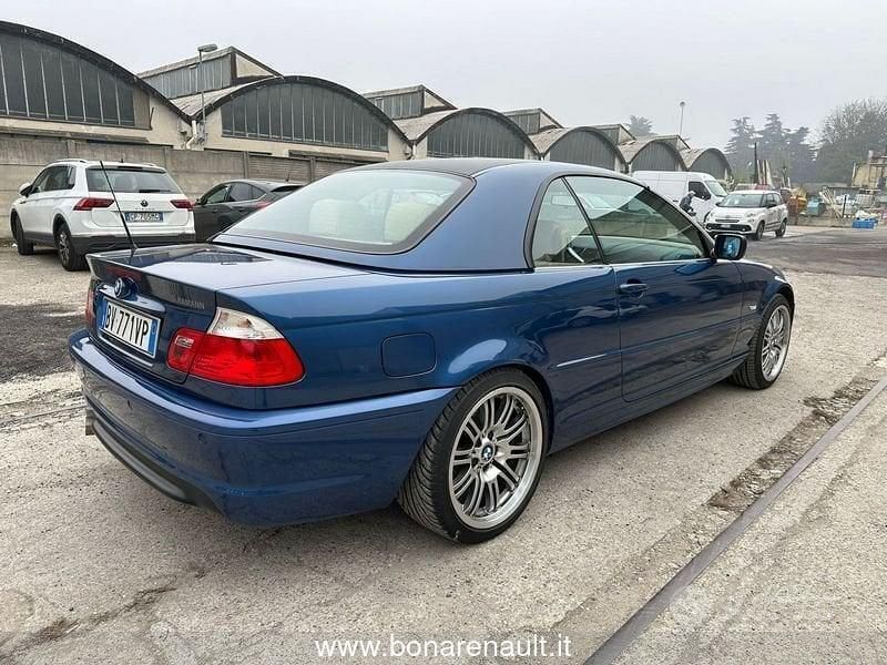 Usata BMW 320 Cabriolet Efficient Dynamics 170 CV (125 kW) 2001 Nessuno Cabrio