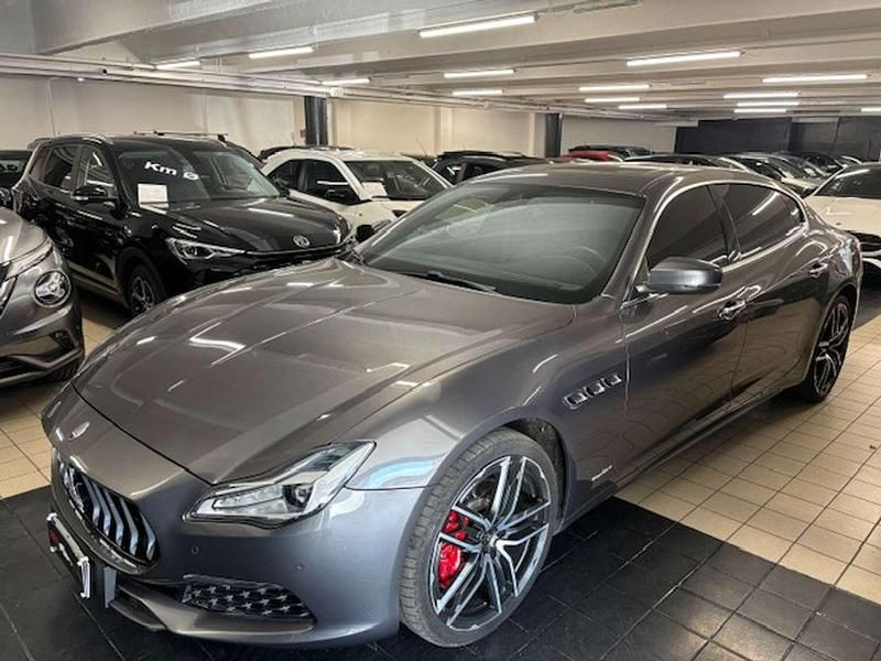 Usata Maserati Quattroporte GranLusso 430 CV (316 kW) 2018 Grigio Berlina