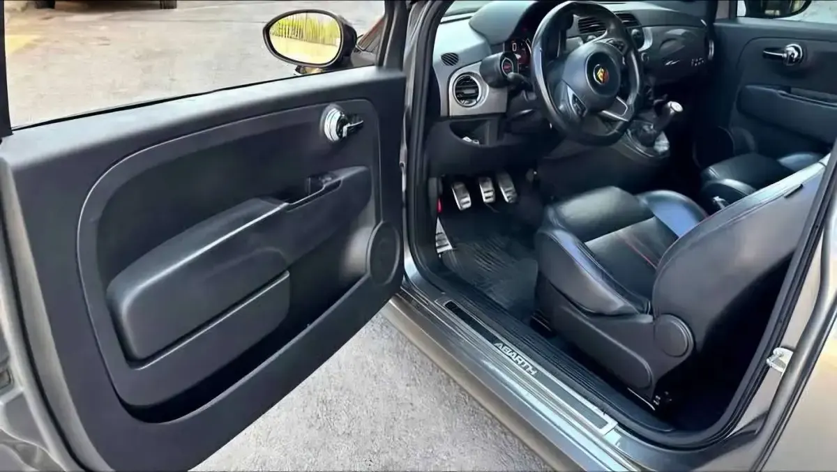 Usata Abarth 595 Custom 135 CV (99 kW) 2015 Nero Utilitaria