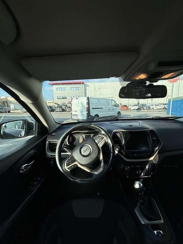 Usata Jeep Cherokee Longitude 140 CV (102 kW) 2015 SUV