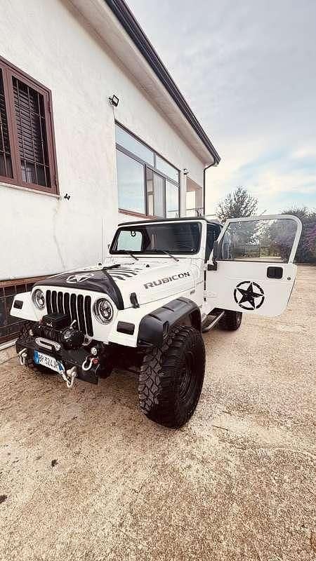 Usata 1998 Jeep Wrangler SUV | 15.000 € (Buon prezzo) - Immagine 1/4