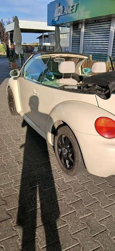 Usata VW New Beetle Cabriolet 101 CV (74 kW) 2004 Cabrio