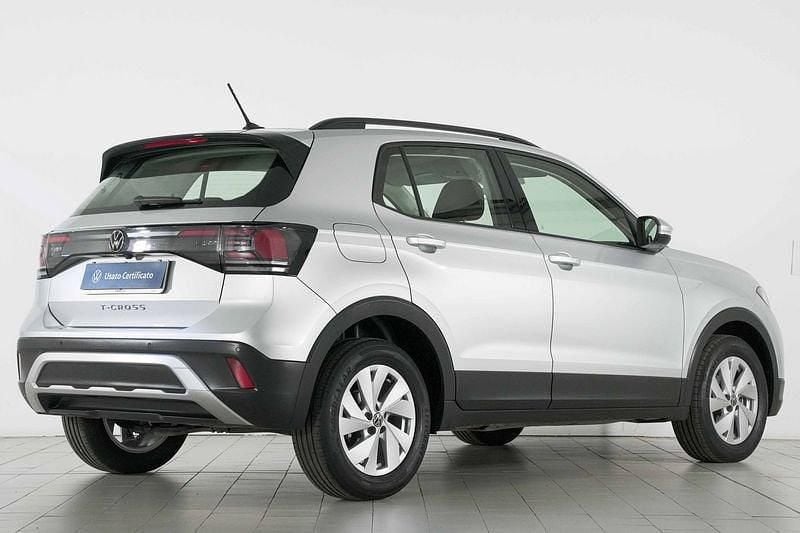 Usata VW T-Cross Life 116 CV (85 kW) 2024 Argento SUV